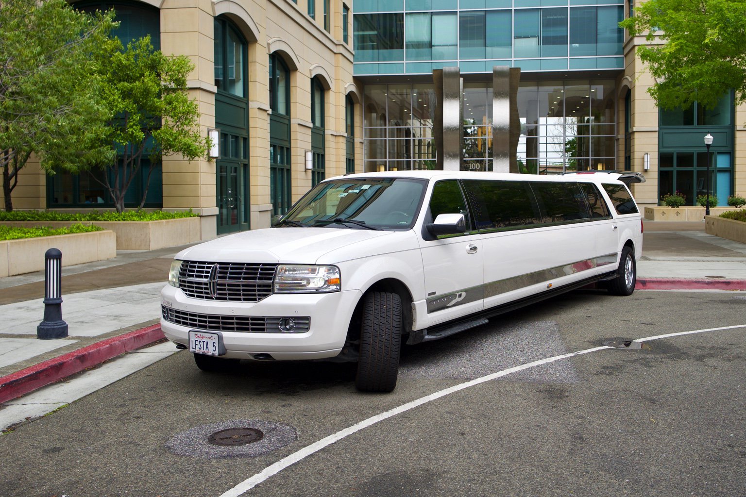 blog/cfd3-limo-ride.jpg