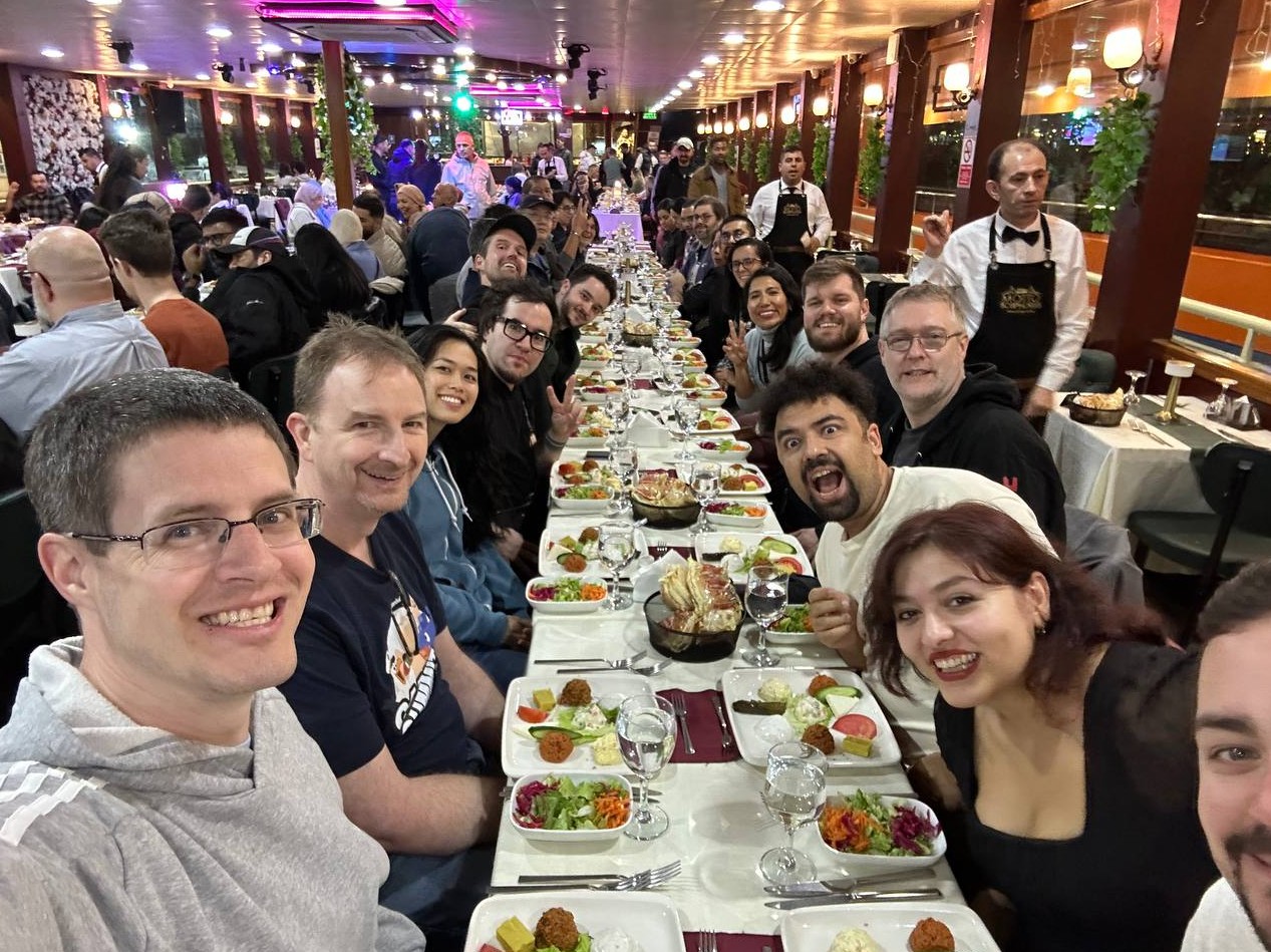 docker-captains-summit-istanbul-boat-tour-dinner.jpg