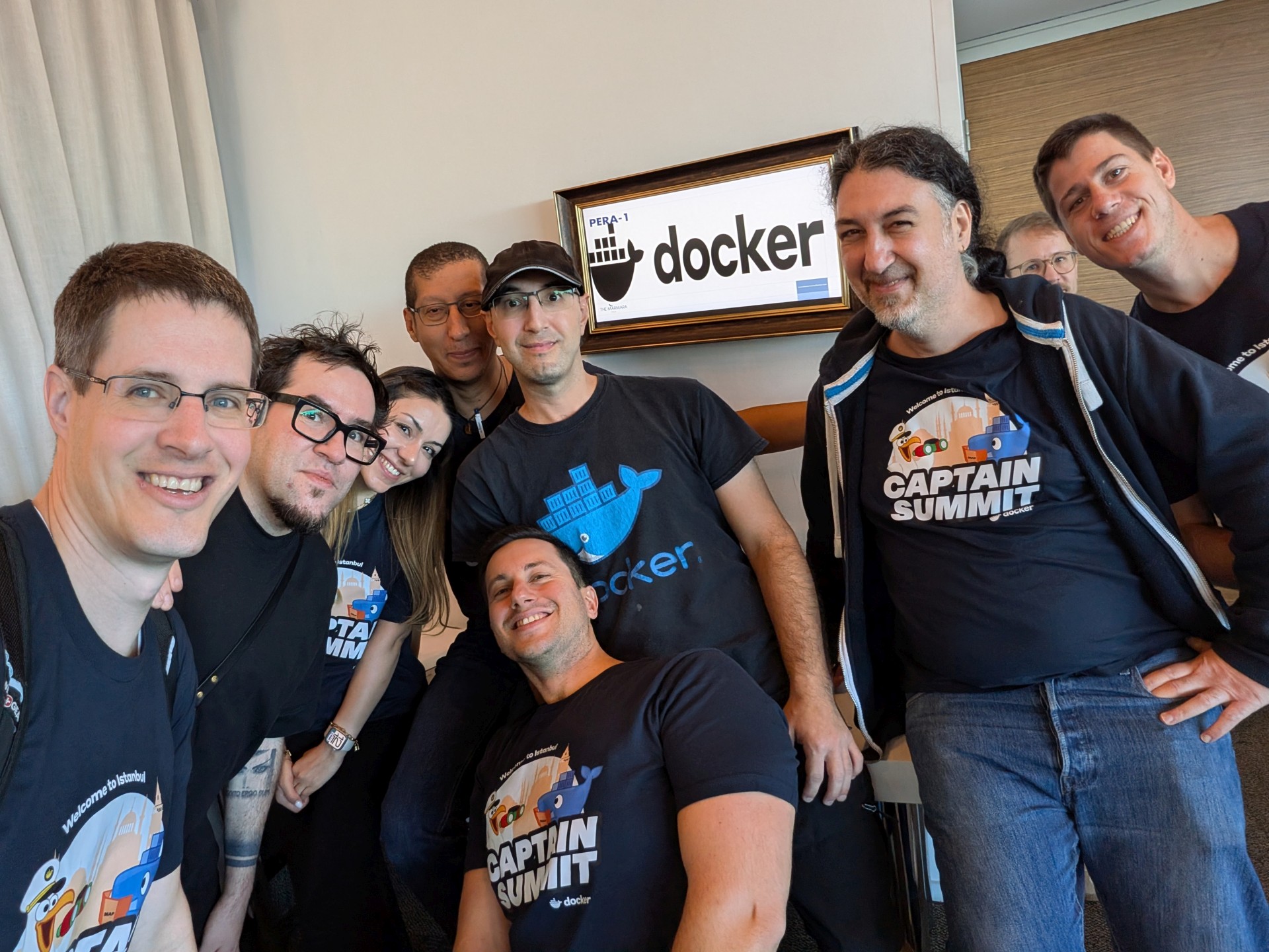 docker-captains-summit-istanbul-docker-sign.jpg